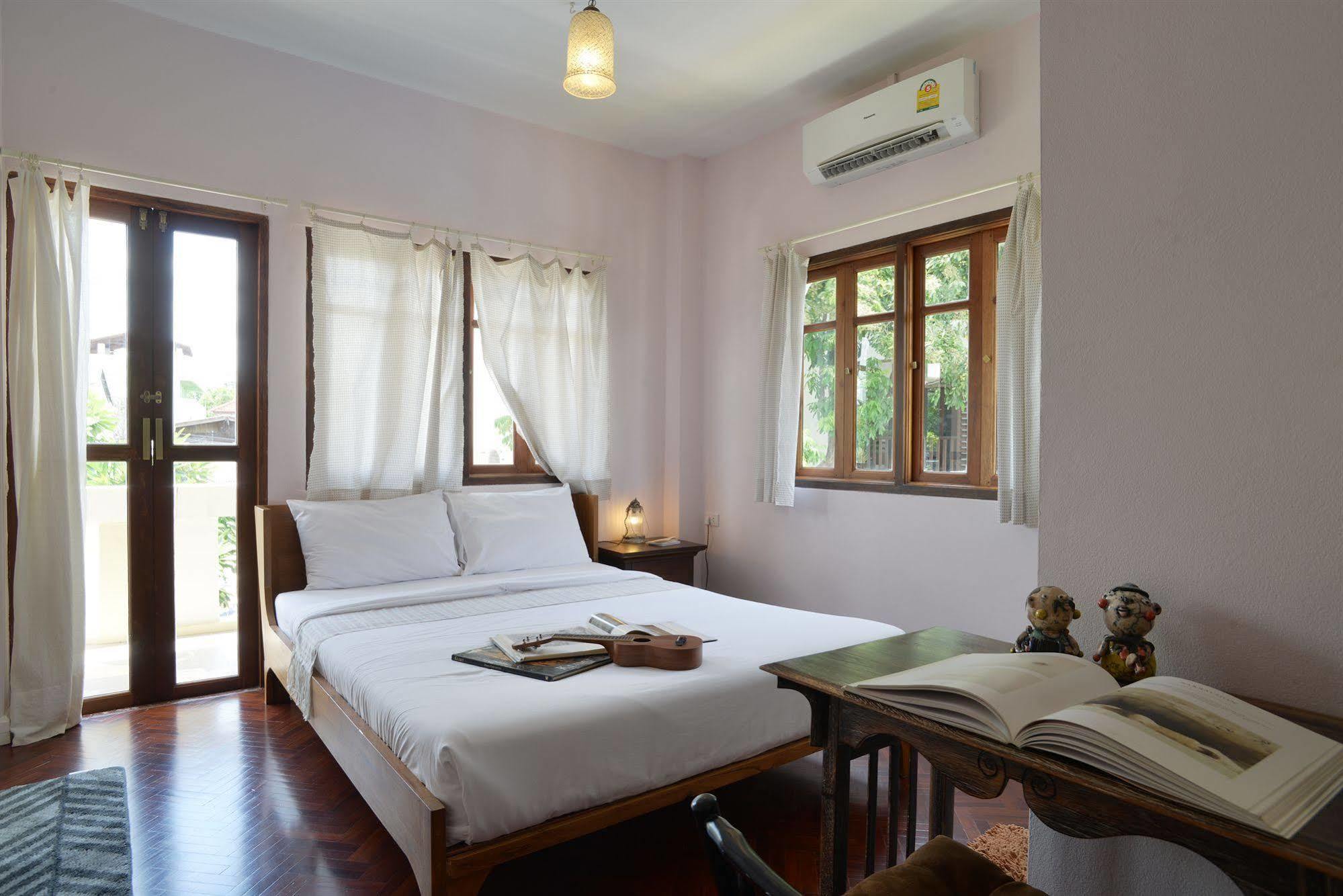 Hotel Arte House à Chiang Mai Extérieur photo